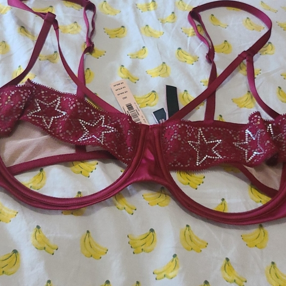 Bra  size  36 D - Picture 3 of 5
